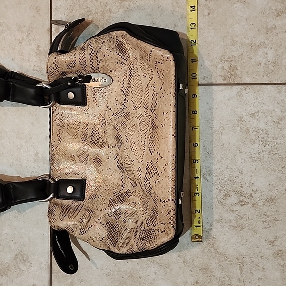 Del Rio Handbag - Picture 5 of 9